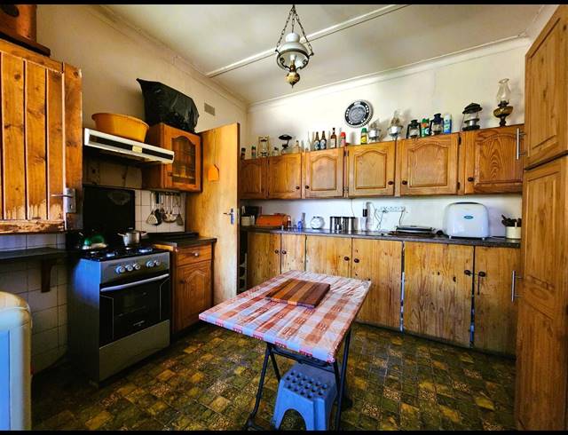 3 BEDROOM HOUSE FOR SALE IN THREE RIVERS